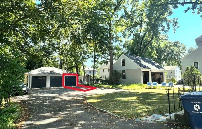 46 CENTRAL AVE