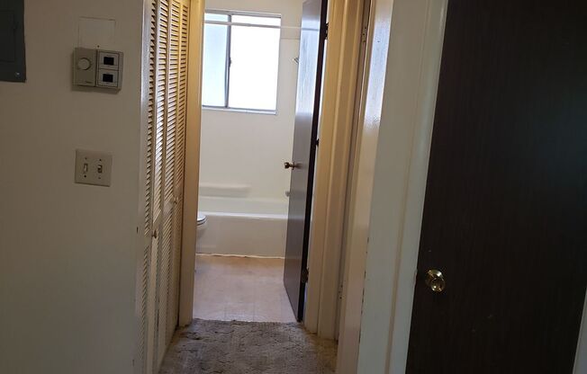 1B/1B Pet Friendly Apartment South of BYU