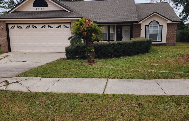 Lovely 3 BR/2BA Lake Front Home in convenient Argyle/Oakleaf location.