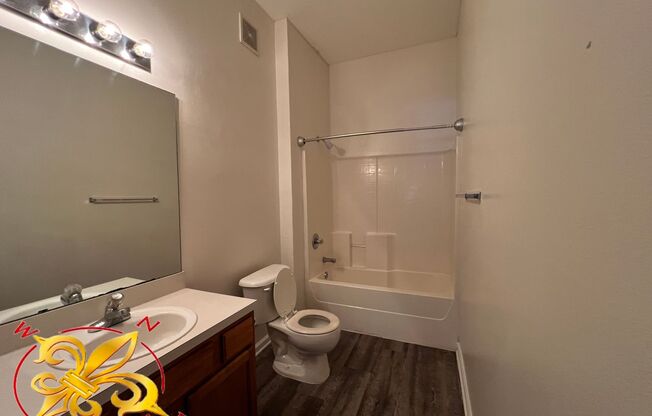 2 beds, 2 baths, $1,350