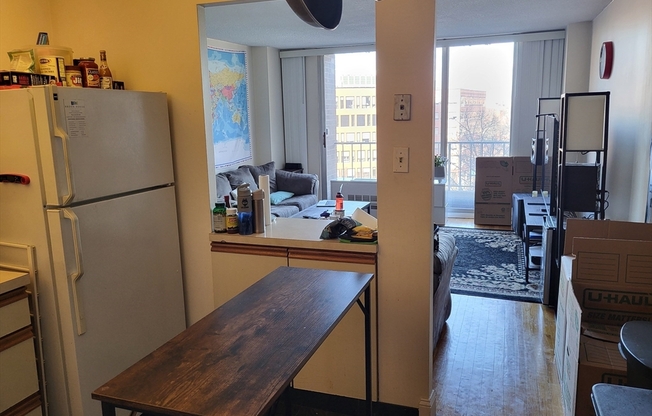 1 bed, 1 bath, 655 sqft, $2,600, Unit 703