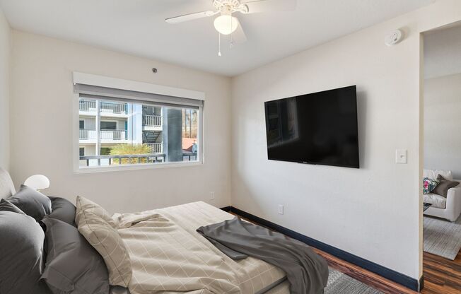 1 bed, 1 bath, $999
