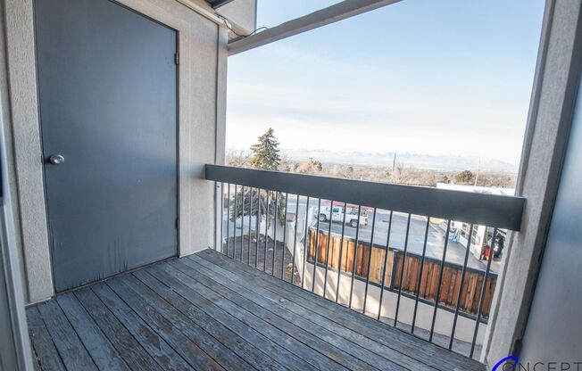 2 beds, 1 bath, 970 sqft, $1,325, Unit 46 PR