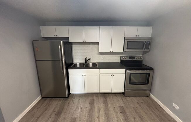 824-828 12th Street