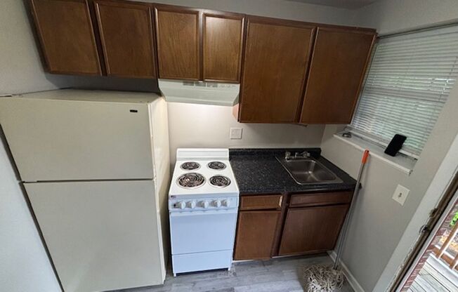 101 - 105 Heywood Ave