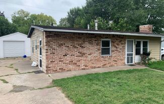 3 beds, 1 bath, $1,200