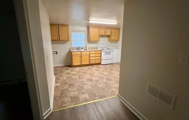 Two bedroom, 1 bath house in Burlington