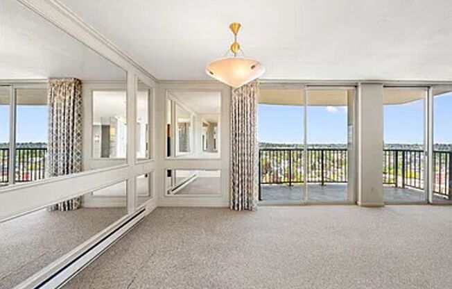 Spacious Condo with Mt. Baker & Mt. Rainier Views | Private Deck | Near Light Rail