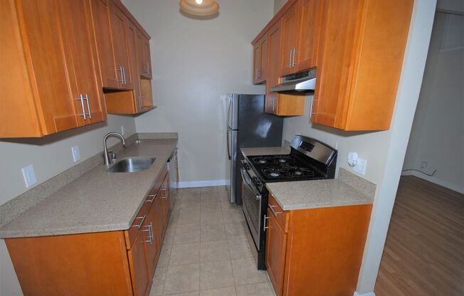 1 bed, 1 bath, $2,395, Unit 10