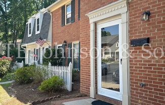 Luxurious 3-Bedroom Townhome in Sherwood West, Winston-Salem – Modern Comfort with Exceptional Amenities!