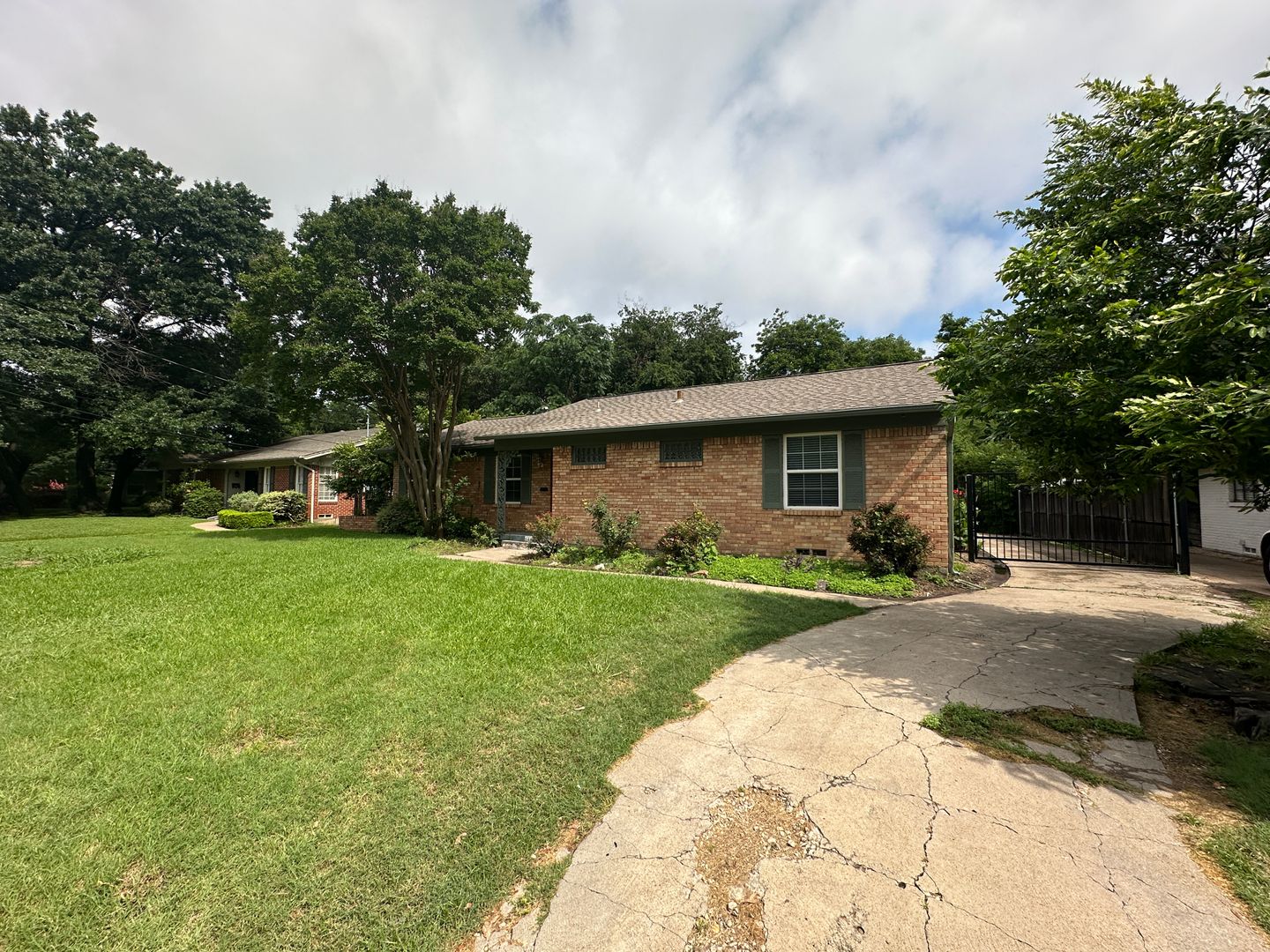 Wonderful home located in Dallas, TX