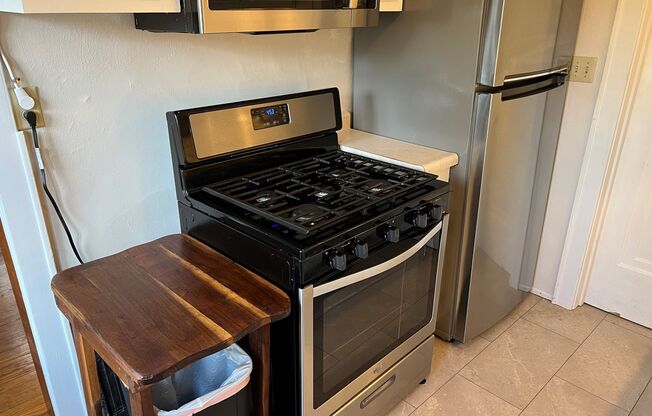 2546-2548 Kendall Avenue