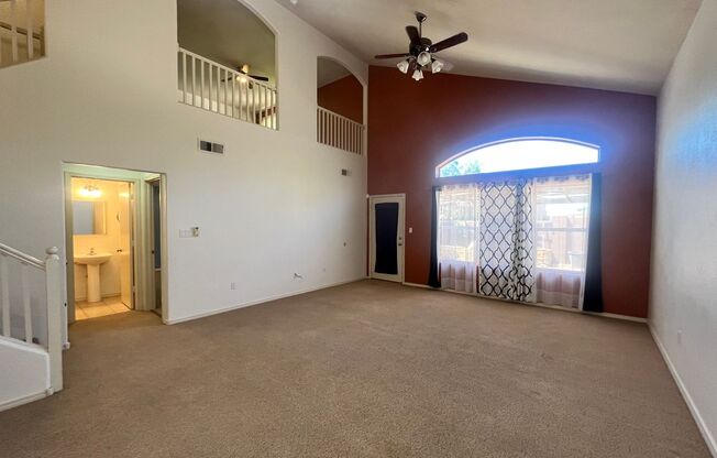 3 beds, 3 baths, $2,600