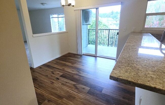 4 beds, 4 baths, 1,523 sqft, $3,575, Unit 25