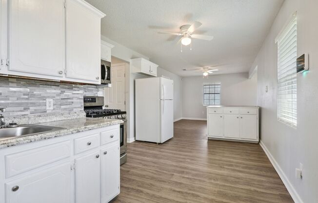 3 beds, 1 bath, $1,245