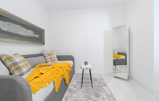 2 beds, 2 baths, 986 sqft, $2,375, Unit 503