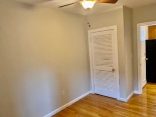 3 beds, 1 bath, $4,845, Unit 30