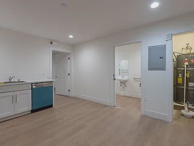 1 bed, 1 bath, 650 sqft, $1,793, Unit 1