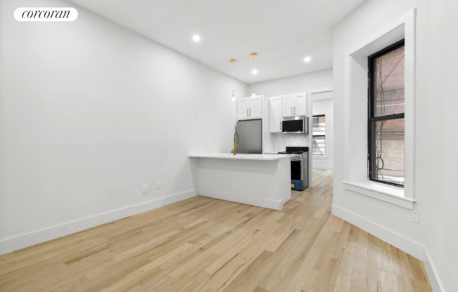 202 W 96 ST