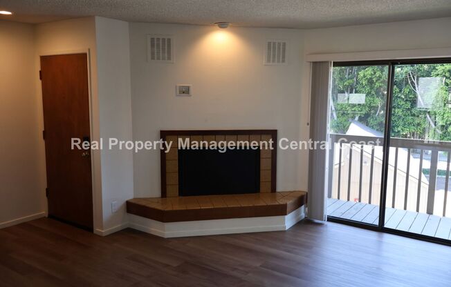 2 beds, 1 bath, $2,300, Unit # 8