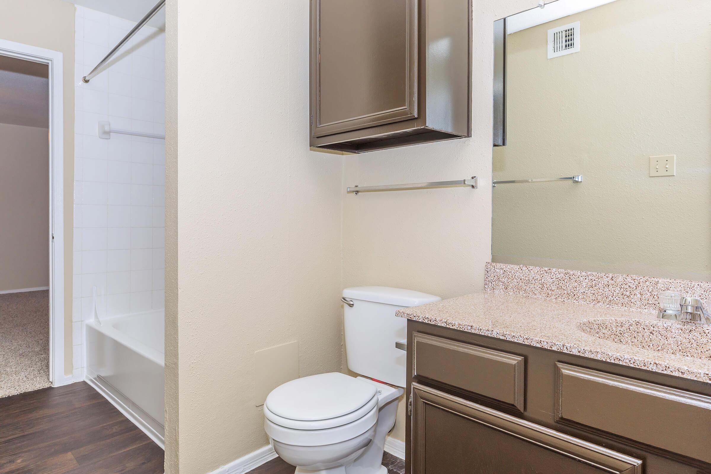 Hunters Creek - Apartment Living in Houston, TX