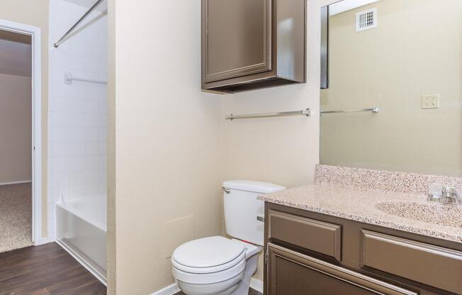 Hunters Creek - Apartment Living in Houston, TX