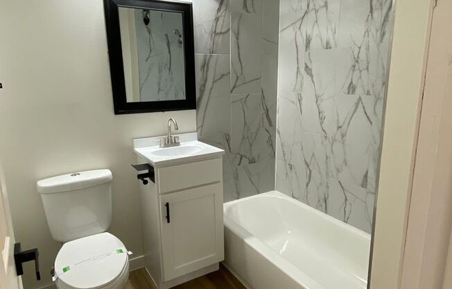 2 beds, 1 bath, 1,000 sqft, $1,675, Unit 2528-0215