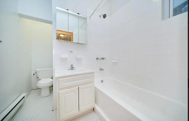 454 9 AVE