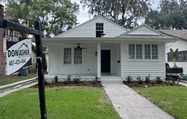 3/2 single family home in Historic Eola Heights district!