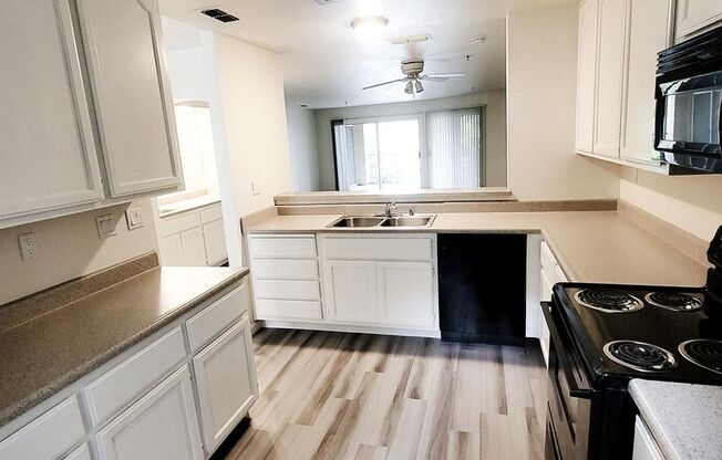 2 beds, 2 baths, 1,254 sqft, $2,650