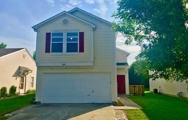 Wonderful 3 Bedroom 2.5 Bathroom Home with Fenced Yard in Plainfield!