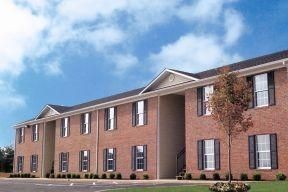 2 beds, 1 bath, 730 sqft, $775, Unit B10