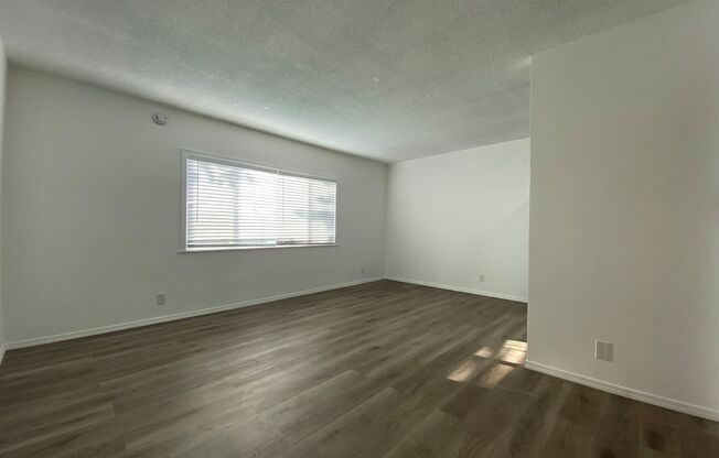 241 4th Ave