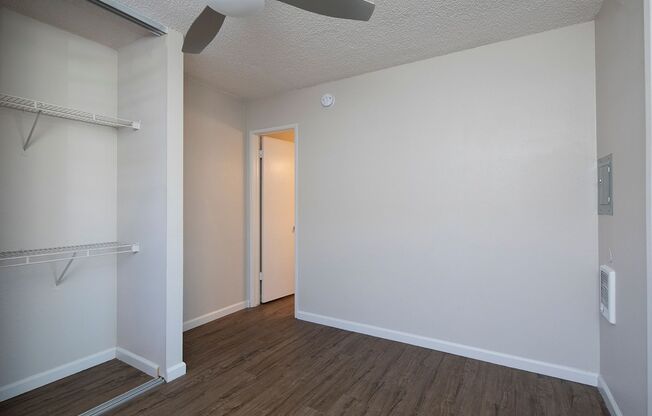 1 bed, 1 bath, $2,395, Unit 90-07