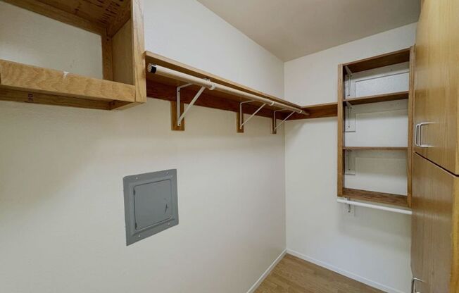 1 bed, 1 bath, $1,800, Unit Apt 23