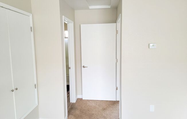 Royal Apartments - Carson City, Nevada