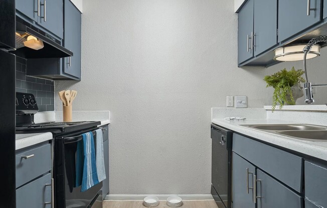 Experience modern living at Distinction Apartment Homes. Our stylish kitchens feature sleek cabinetry and contemporary appliances, perfect for culinary adventures. Don’t miss your chance to elevate your lifestyle—schedule a tour today!