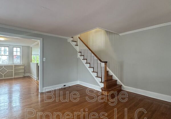 124 N PENNOCK AVE