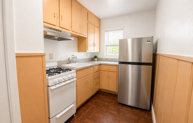 E Abram St LTR Apartments