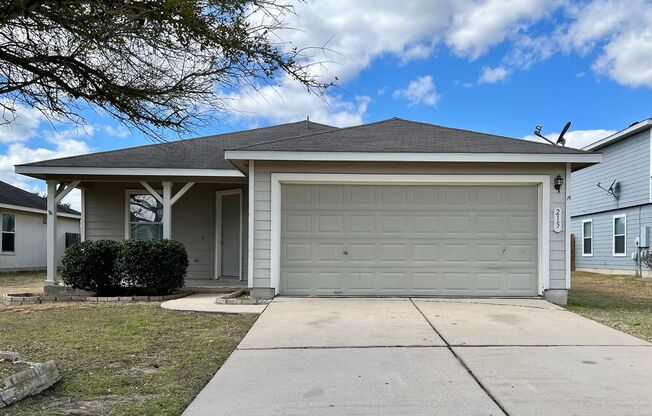215 Madison Ln