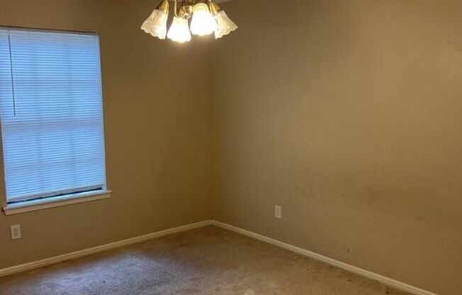 17207 Lazy Hill Ln **Ask about our NO CASH DEPOSIT option!**