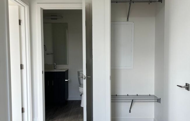 1 bed, 1 bath, 355 sqft, $1,795, Unit 407