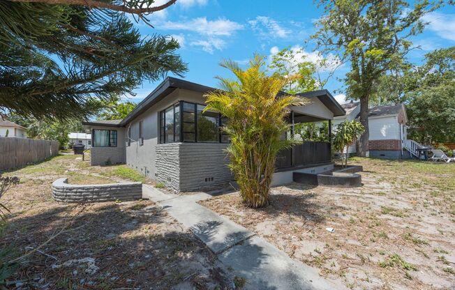 1230 9th Ave S