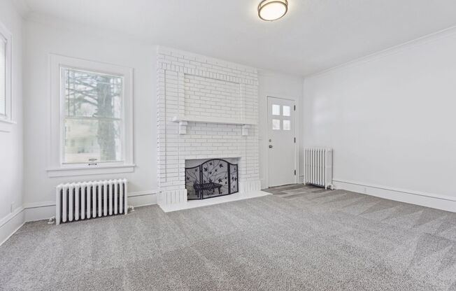 Newly Renovated SINGLE FAMILY HOME!