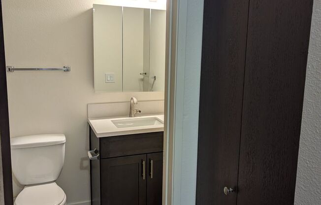 1 bed, 1 bath, 610 sqft, $1,695, Unit A207