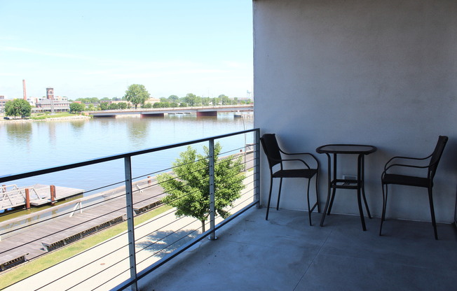 Live on the Fox River - Furnished Loft Condominium