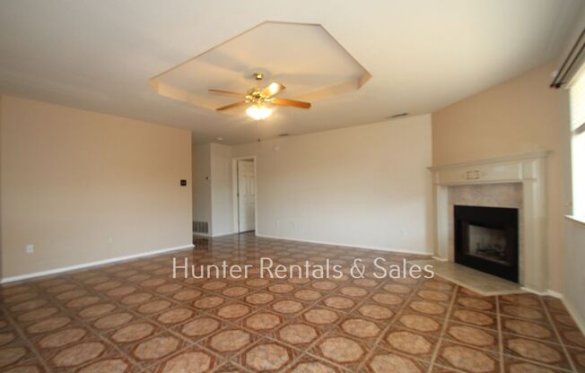 3 beds, 2 baths, $1,450