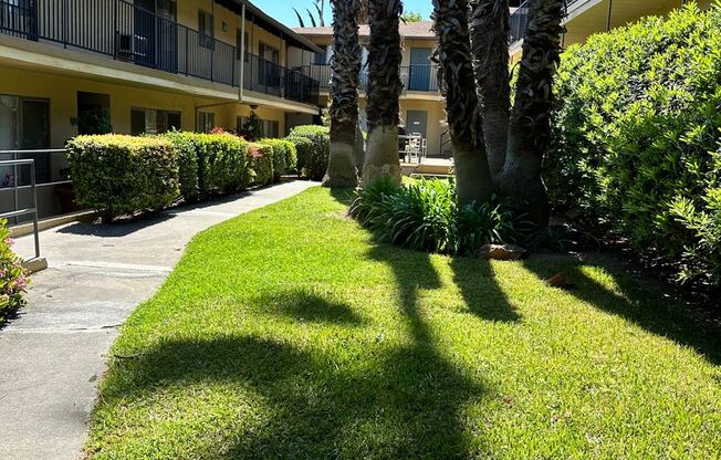 Park Lane Apartments
