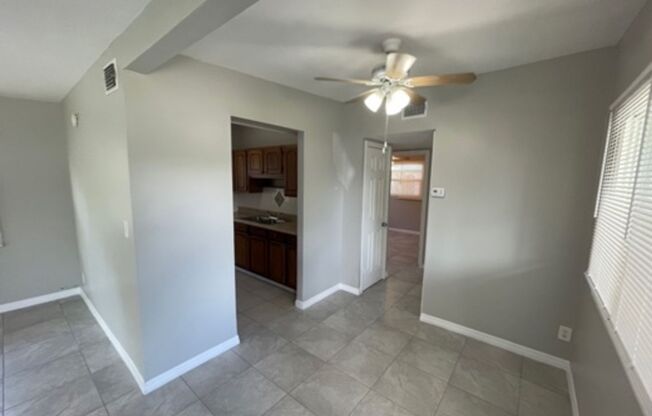 2 beds, 1 bath, $1,895