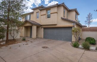 3 bedroom single family home in Henderson!